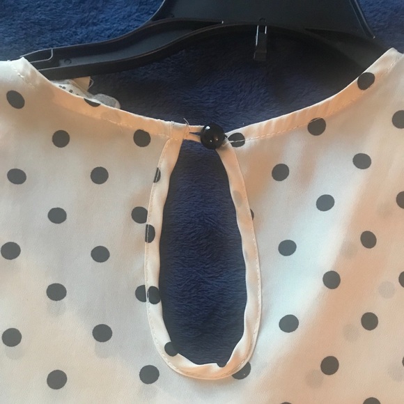 Women’s beaded polka dot blouse Kirra brand - Picture 7 of 7